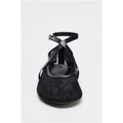 DOUBLE STRAP LACE BALLERINAS