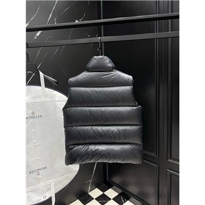 Жилетка  Moncle*r   Унисекс модель