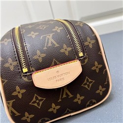 Вместительная и удобная косметичка  Loui*s Vuitto*n