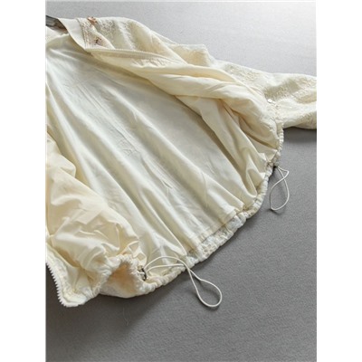 Красивый ажурный бомбер / куртка на молнии