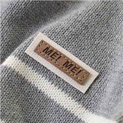 Свитер вязаный с круглым вырезом