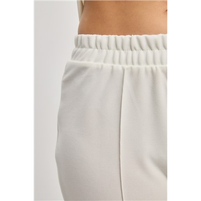 Костюм брючный нарядный 43010