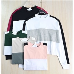 Женская футболкаиз мягкого хлопка с цветными блоками