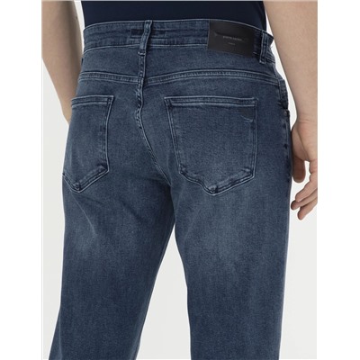 Lacivert Straight Fit Jean Pantolon