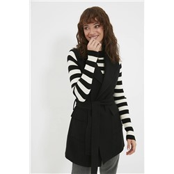 TRENDYOL MODEST Siyah Ceket Yaka Kuşaklı Dokuma Yelek TCTAW22YL0004