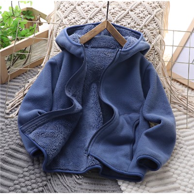 Флисовая кофта с капюшоном