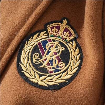 Женское шерстяное полупальто Ralp*h Laure*n средней длины, с нашивками и вышивкой