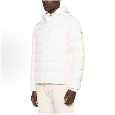 Мужской пуховик с капюшоном  Moncle*r