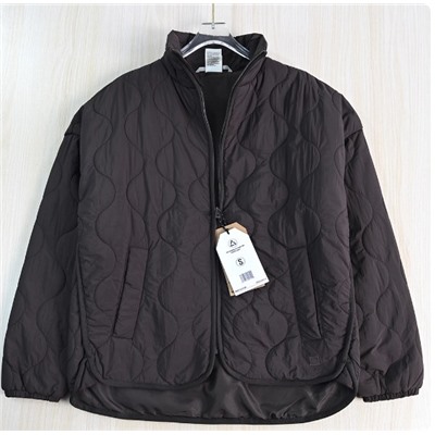 Женская легкая стеганая куртка