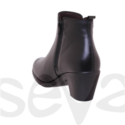 Tupie, BOTA SEÑORA PIEL