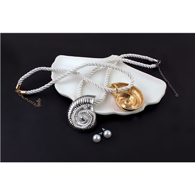 Колье  "Морская симфония" на шнурке + Подарок