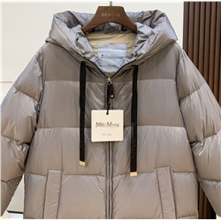 Женский длинный пуховик  MaxMar*a