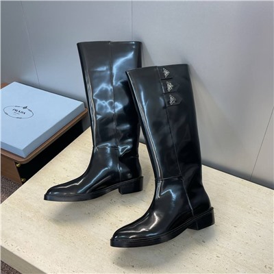 Женские широкие сапоги  ПРАД*А длиной до колена