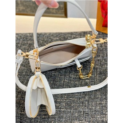 Сумка натуральный импортная кожа  топ