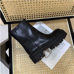 Женские ботинки  Н*М