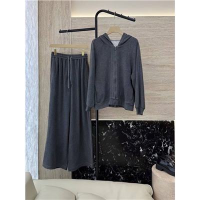 Костюм люкс