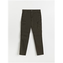 Cargohose mit Slim-Fit