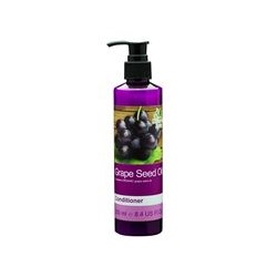 Увлажняющий кондиционер серии Nature's Series с маслом виноградной косточки от Boots 250 мл / Boots Nature's Series Grape Seed Oil conditioner 250 ml