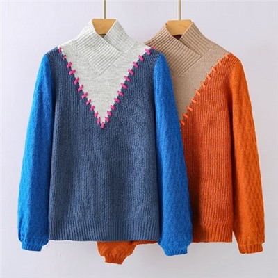 Женский трикотажный свитер