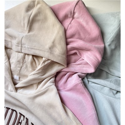 Спортивный костюм для девочек. Экспорт