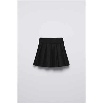 FAUX SUEDE BOX PLEAT SKIRT