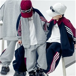 Костюм для мальчиков весна и осень 2025