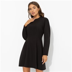 Платье приталенное, Любовь с первого платья