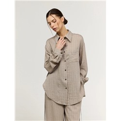 Бежевая рубашка в полоску