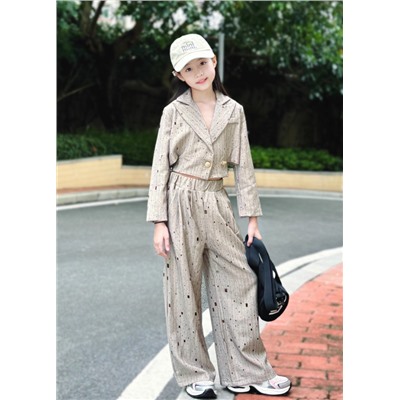 Костюм для девочек. Последние 2 фото с отзывов