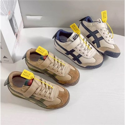 Кроссовки для мальчиков на липучке