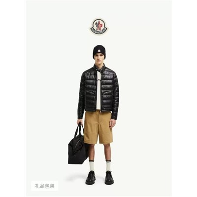 Мужской пуховик с воротником-стойкой  Moncle*r