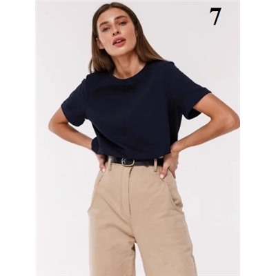 Базовая футболка из чистого хлопка с круглым вырезом