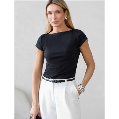 Футболка из трикотажа в широкий рубчик