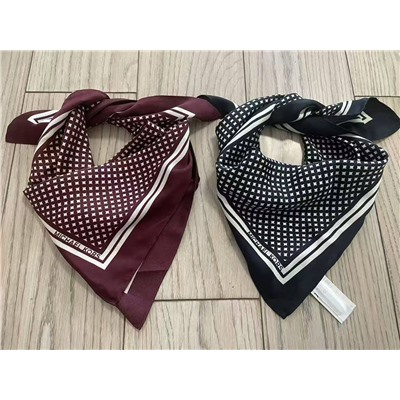 Платок  М КОР*С