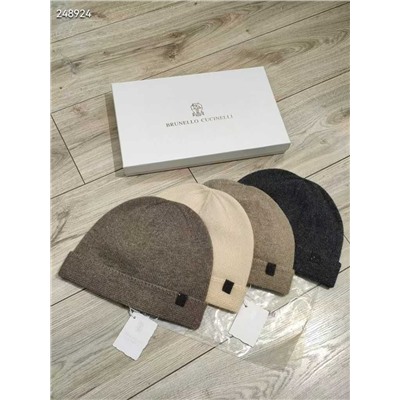 Женская шапка из кашемира  Brunell*o Cucinell*i