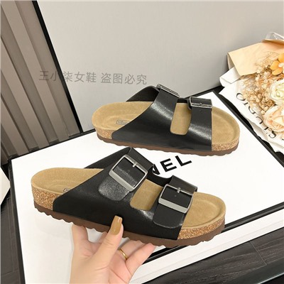 Ещё одни комфортные шлепки из натуральной замши  БРИКЕНСТО*К