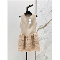 Нежное мини платье с кружевом ВАЛЕНТИН*О