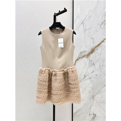 Нежное мини платье с кружевом ВАЛЕНТИН*О