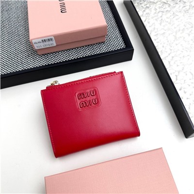 Небольшой кошелек  Mi*u Mi*u