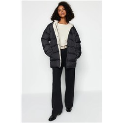 TRENDYOL MODEST Siyah Kapüşonlu Şişme Mont TCTAW24MT00021