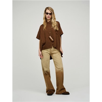 Коричневая рубашка из денима с коротким рукавом