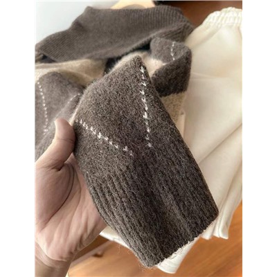 Трикотажный джемпер с приспущенными плечами ЗАР*А