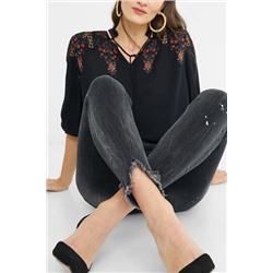 Vaquero skinny cinturón tela