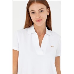 Kadın Beyaz Kaçık Yaka Basic Tişört