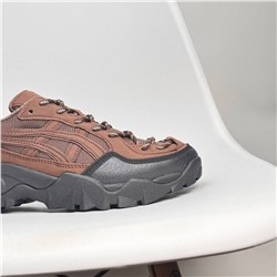 Зимние кроссовки Asic*s