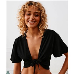 Top de manga corta con lazo