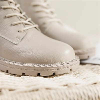 Женские кожаные ботинки, экспорт в Россию