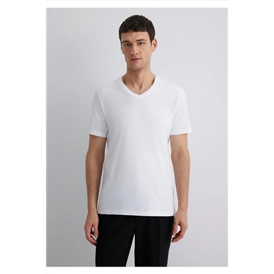 Mavi Beyaz Basic V Yaka Tişört Slim Fit / Dar Kesim 065586-620