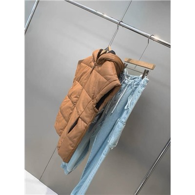 Женская жилетка из эко кожи  Cortefiel*d