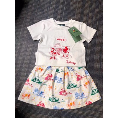 Костюм на девочку